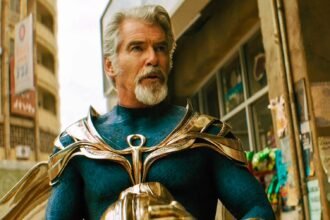 Pierce Brosnan Senhor Destino