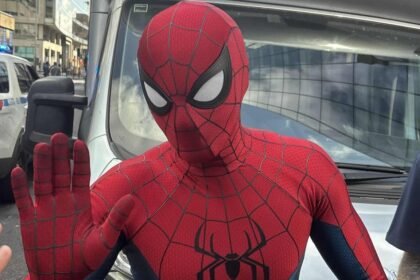 Homem-Aranha Um Novo Dia sinopse