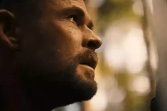 Vingadores Doutor Destino Thor