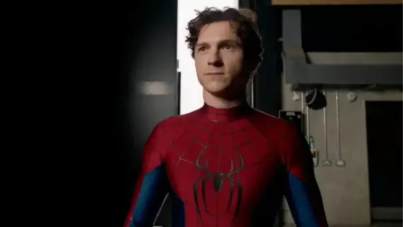 Homem-Aranha: Um Novo Dia teasers