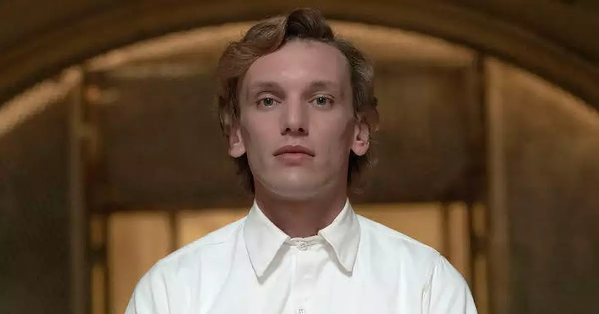 Anéis de Poder Jamie Campbell