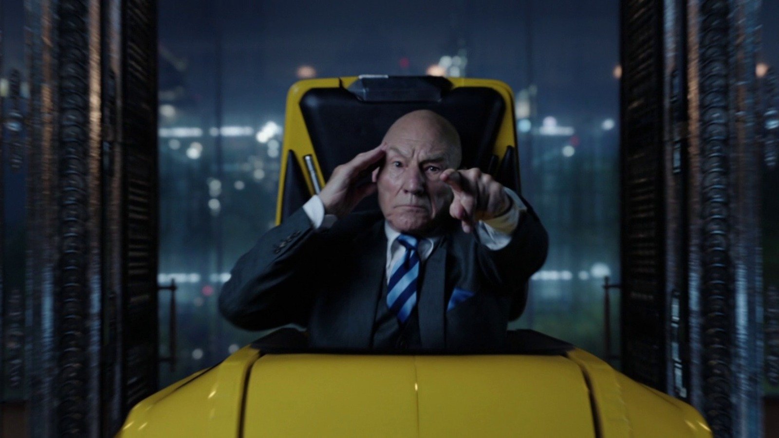 X-Men | Bill Skarsgård é o favorito para viver o Professor Xavier no MCU, apontam fontes