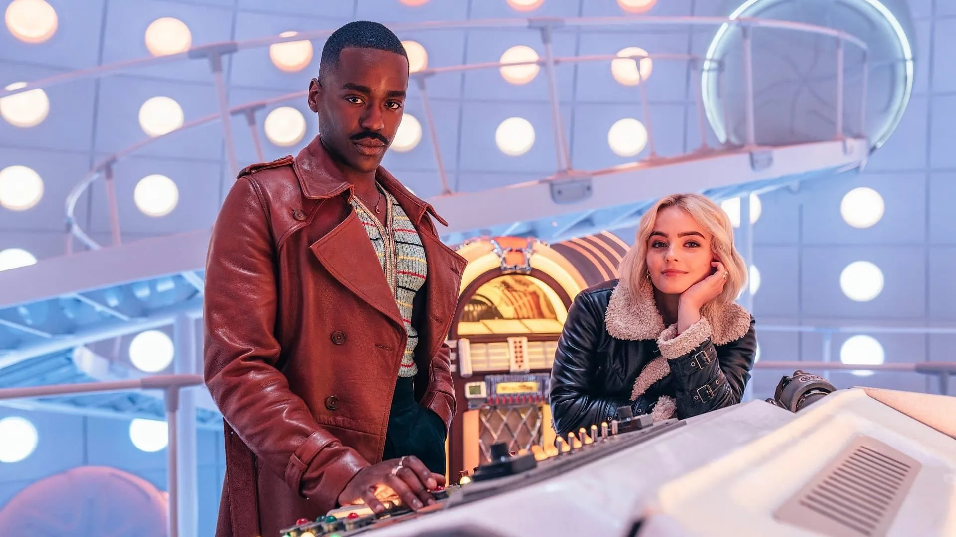 Doctor Who Disney+ Parceria