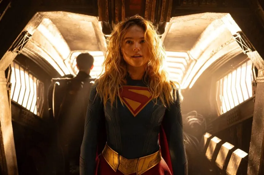 clipe inédito de Supergirl