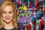 Lanternas Laura Linney